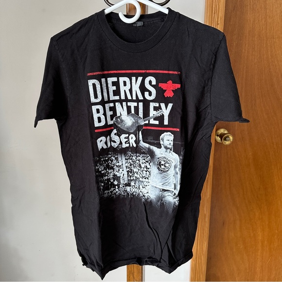 2/$30 || Dierks Bentley Riser Tour Tee - Picture 1 of 4